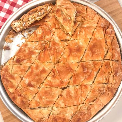 κρεμμυδόπιτα Μυκόνου