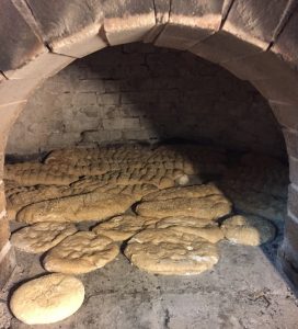 παρος γαστρονομια παραδοσιακα φαγητα παρου ζυμωτα ψωμια