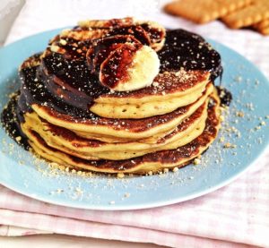 pancakes με ζύμη μπισκότου μπισκοτο