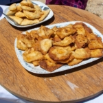 Καλασούνια με μυζήθρα (Ίος)
