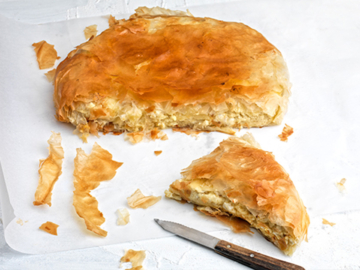 Μπουγάτσα με τυρί