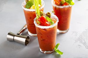 cocktail bloody mary συνταγή μπλαντι μερι ποτο χυμος τοματας