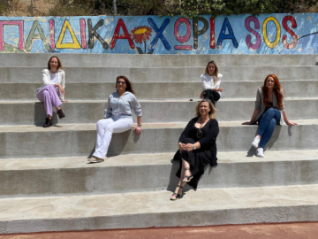 Η Αργυρώ μαζί με άλλες διάσημες μητέρες, στα Χωριά SOS για να στηρίξουν τη σημαντική ενέργεια #stinpioglikiamama