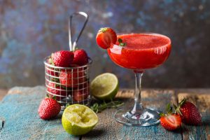 συνταγη daiquiri φράουλα frozen ντακιρι ποτο strawberry daquiri cocktail daikiri κοκτειλ με ρουμι