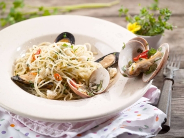 6 μακαρονάδες με θαλασσινά που πρέπει να δοκιμάσεις