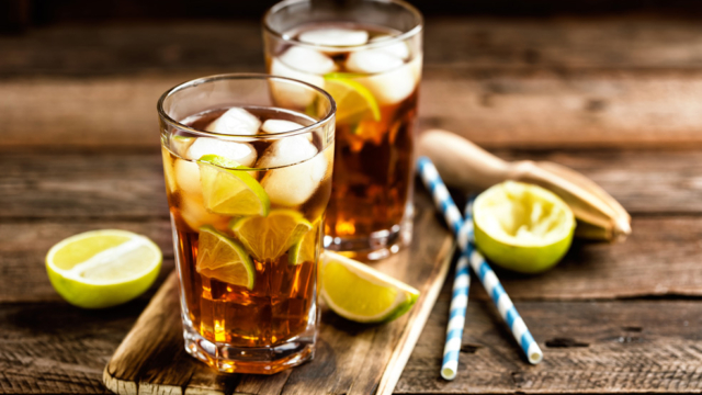 κοκτειλ κούμπα λίμπρε ποτο cocktail cuba libre συνταγή συστατικα