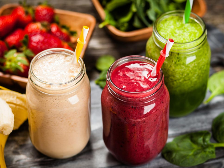 Smoothies με φρούτα: 10 εύκολες συνταγές