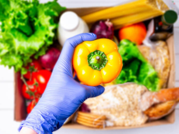 Κορονοϊός και τρόφιμα: Μεταδίδεται ο ιός μέσω του φαγητού;