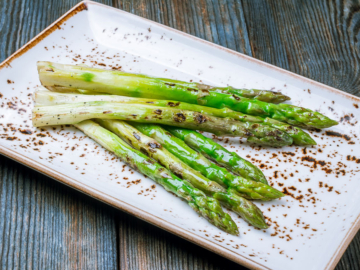 Σπαράγγια στο φούρνο