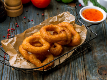 Οnion rings τραγανά και αφράτα από την Αργυρώ