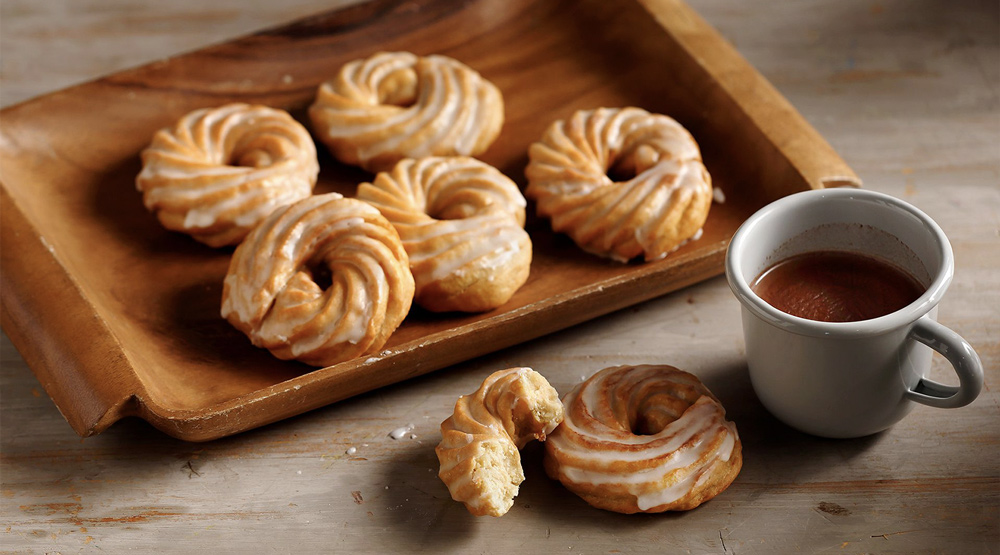 Cruller