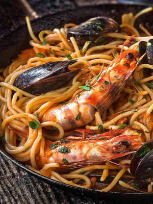 Μακαρόνια με θαλασσινά