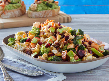 Σαλάτα ενέργειας με γλυκόξινο dressing