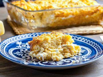 Tυρόπιτα με καταϊφι