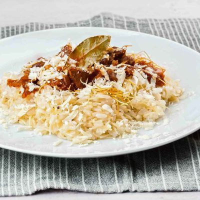 Παραδοσιακό ανατολίτικο ατζέμ πιλάφι