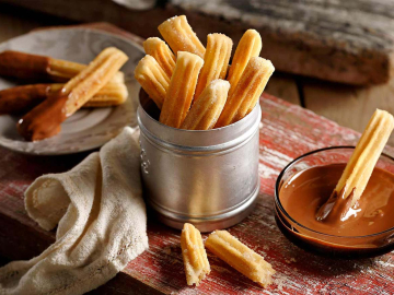 Churros (Τσούρος)