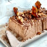 Semifreddo με χαλβά και σοκολάτα της Αργυρώς