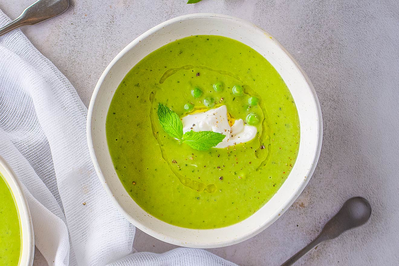 Velouté pea soup