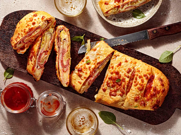 Stromboli pizza (στρόμπολι)