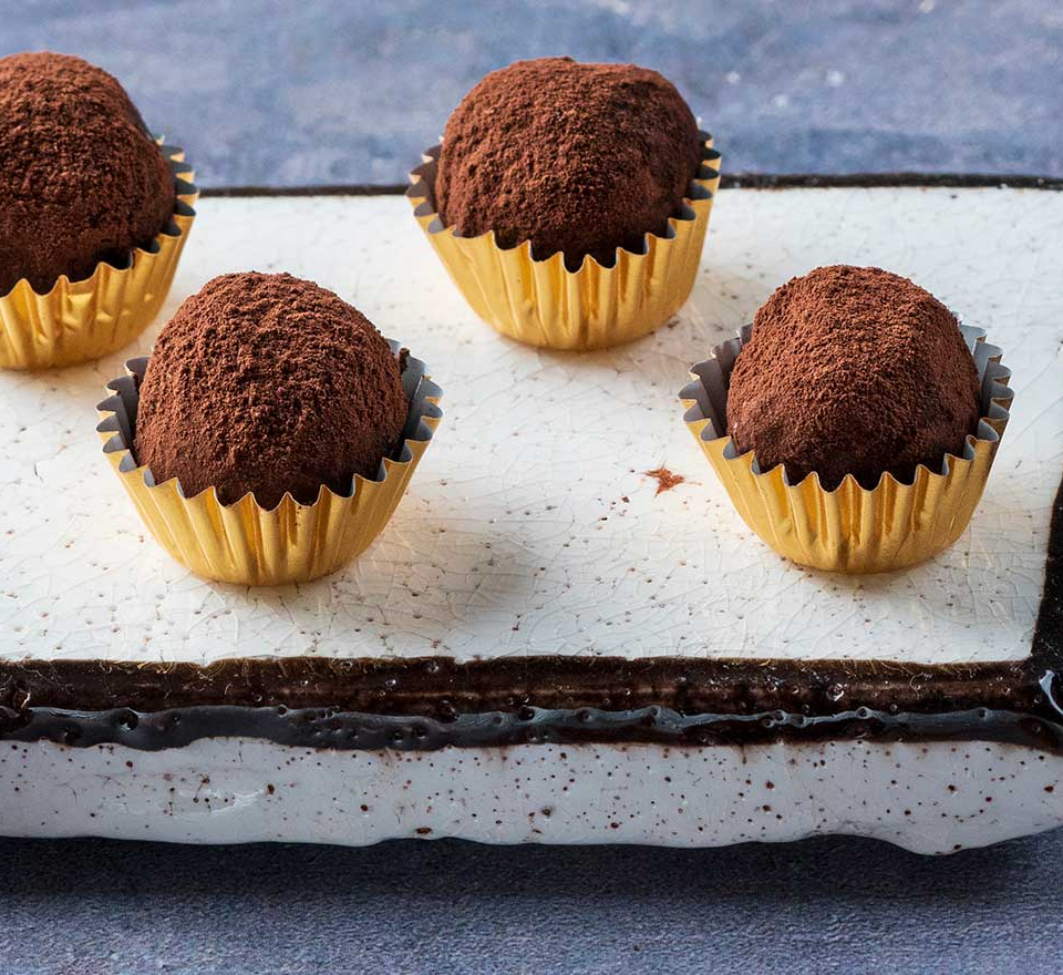 τρουφακια με κακαο - ευκολα τρουφακια με κακαο