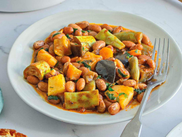 Φασόλια χάντρες λαδερά