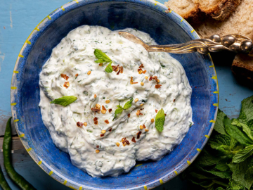 Ραΐτα (Ινδική πικάντικη σάλτσα)