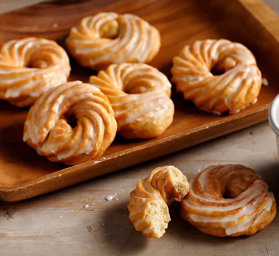 cruller