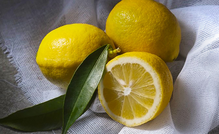 λεμονι - ποτε ανθιζει η λεμονια - χυμοσ λεμονι - λεμονια δεντρο - λεμονια πολυφορη