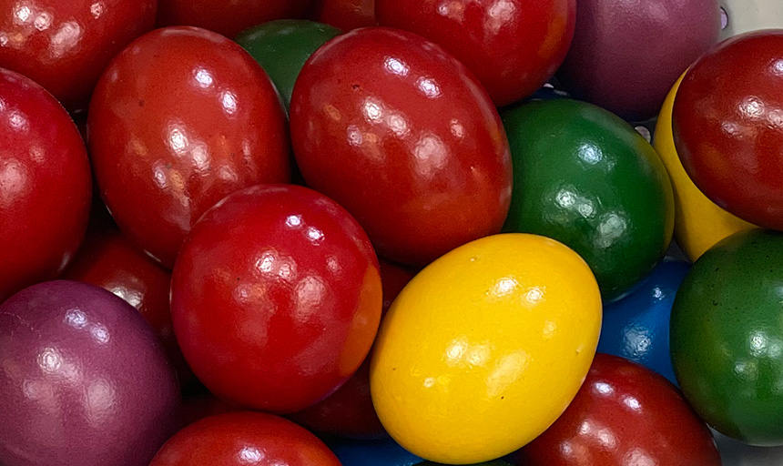 Πασχαλινό αυγό: Το πιο χρωματιστό πασχαλινό έθιμο