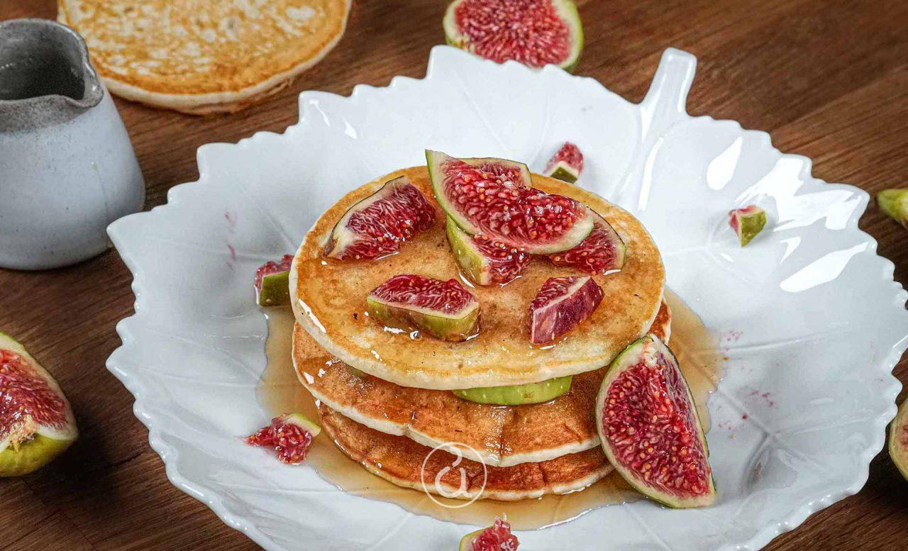 vegan pancakes - νηστίσιμα pancakes - νηστίσιμα πανκεικς