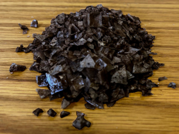 Μάθετε τα πάντα για το μαύρο αλάτι και τις ιδιότητές του