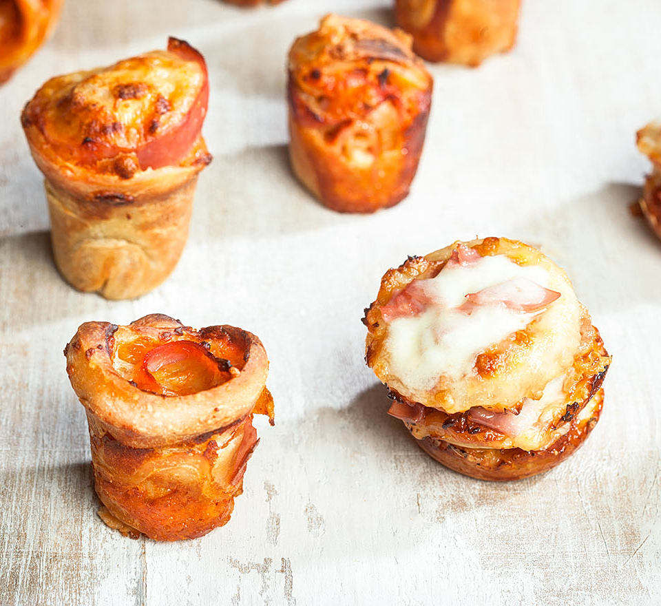 pizza muffins - πιτσάκια μάφινς
