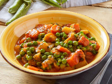 Αρακάς λαδερός κοκκινιστός