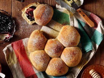 Εύκολα ψωμάκια για πρωινό