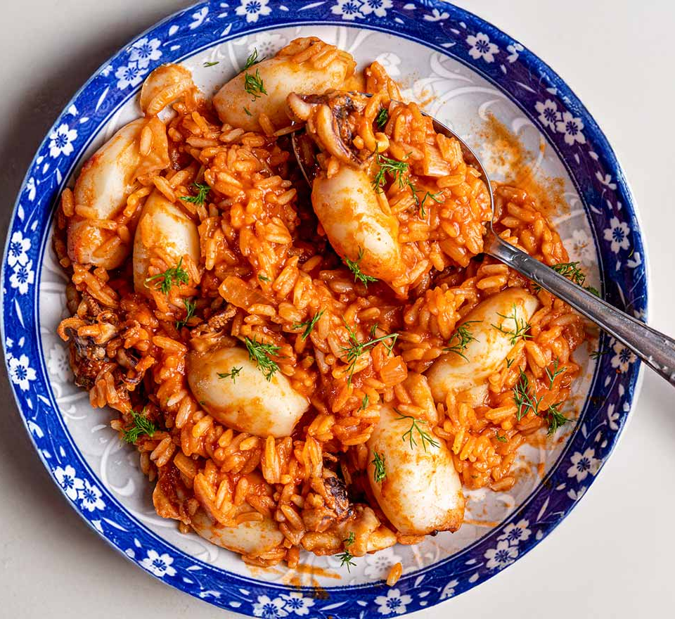 καλαμαρακια κοκκινιστα