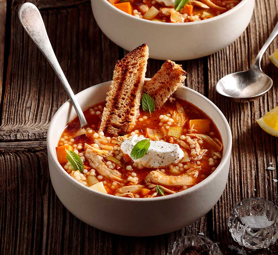 κοτοσουπα με λαχανικα - κοτοσουπα κοκκινιστη