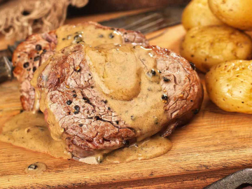 Μοσχάρι φιλέτο πιπεράτο