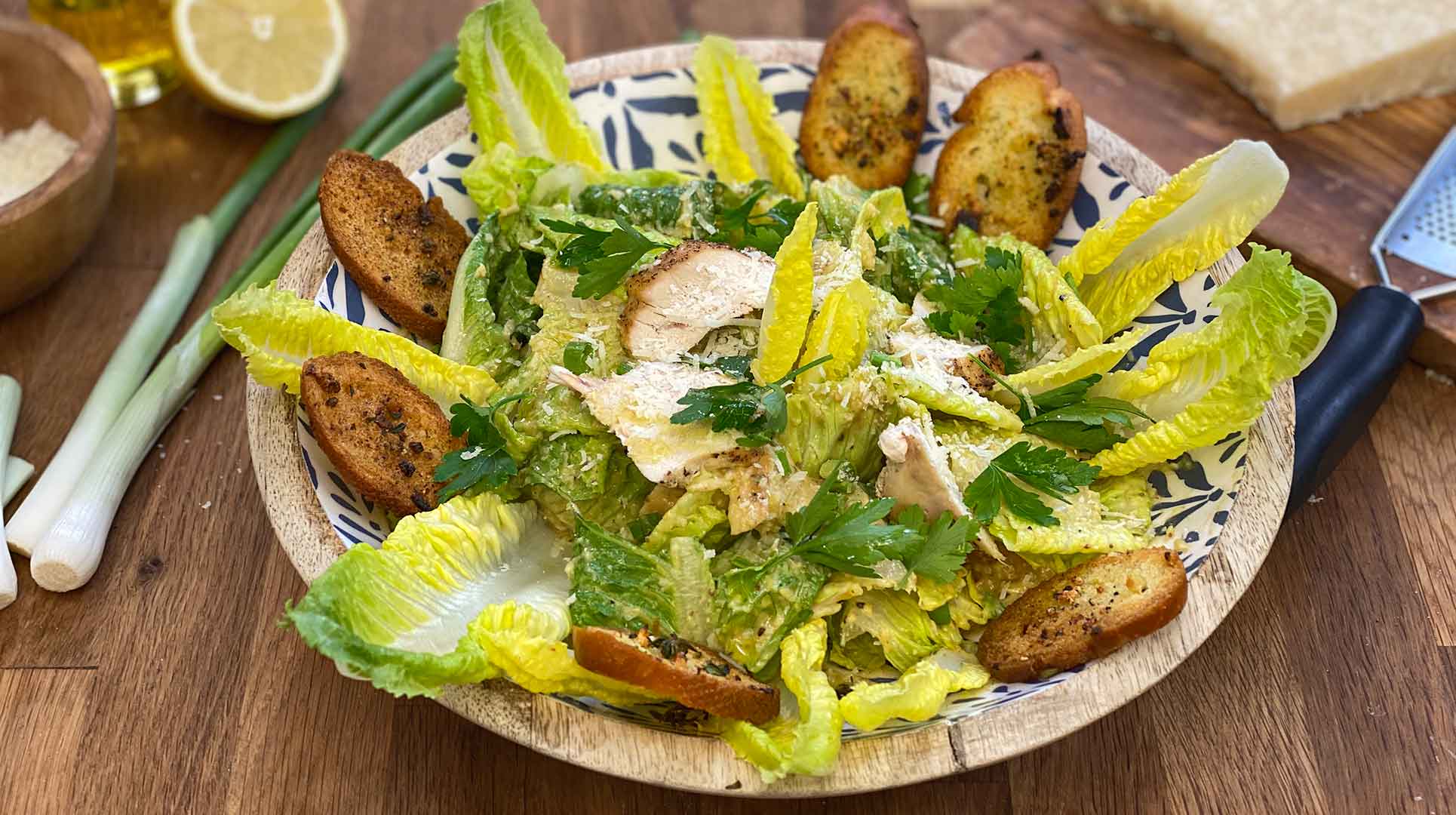 caesar salad - σαλάτα του καίσαρα - σαλάτα σίζαρ - σαλάτα του καίσαρα αργυρώ - σαλάτα του καίσαρα σως - σαλάτα σίζαρ υλικά - σαλάτα ceasars - ceasars σως - σαλάτα του καίσαρα εύκολη