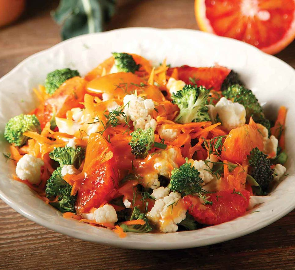 σαλάτα με μπρόκολο και κουνουπίδι