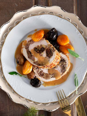 Χριστουγεννιάτικο κοτόπουλο ρολό