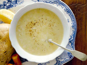 Chicken soup with egg-lemon sauce (avgolemono)