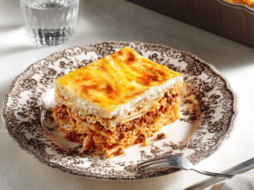 Traditional pastitsio