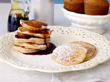 Τηγανίτες με μέλι και χωρίς αυγά