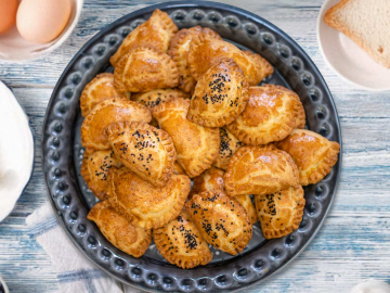 Τυροπιτάκια κουρού