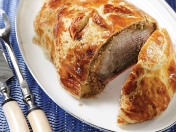 Μοσχάρι σε σφολιάτα (Beef Wellington)