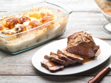 Ψητό κατσαρόλας με πατάτες ογκρατέν