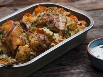 Κοτόπουλο με ρύζι στο φούρνο