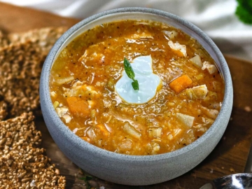 Κοτόσουπα με λαχανικά