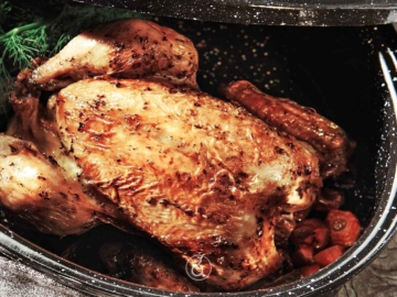 Τραγανό κοτόπουλο φούρνου με λεμονάτη σάλτσα