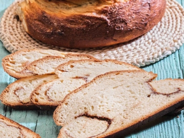 Τσουρέκι χωρίς αυγά